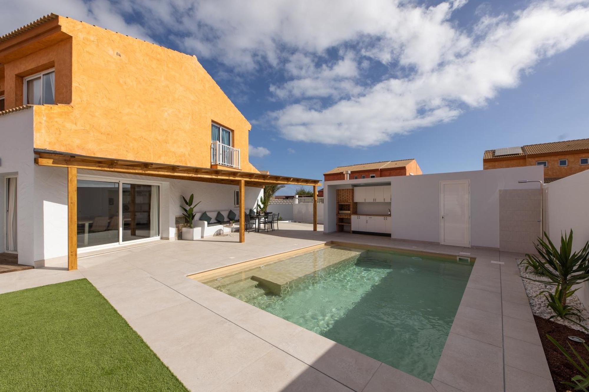 Casa Nahia Villa คอร์ราเลโฮ ภายนอก รูปภาพ