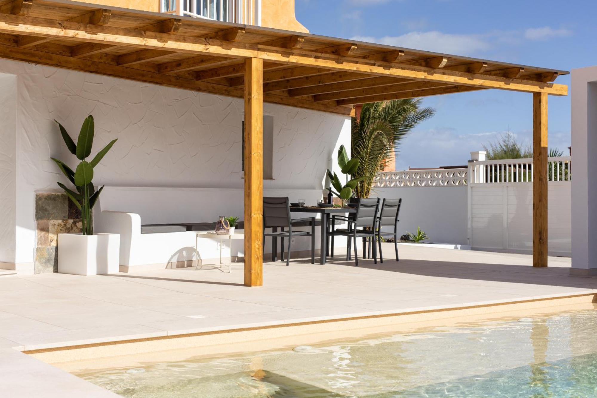 Casa Nahia Villa คอร์ราเลโฮ ภายนอก รูปภาพ