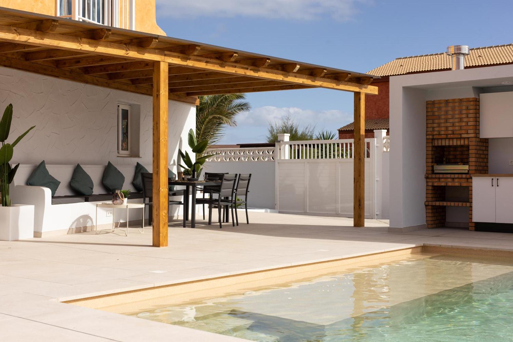 Casa Nahia Villa คอร์ราเลโฮ ภายนอก รูปภาพ